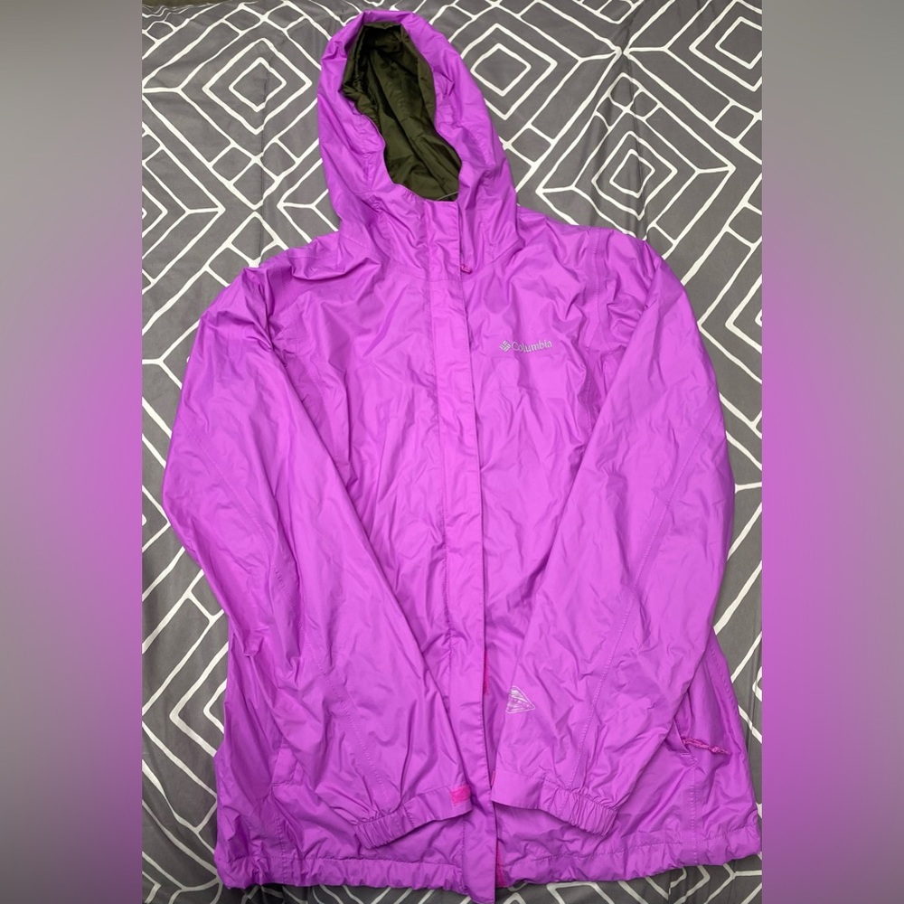 Women’s Columbia rain jacket